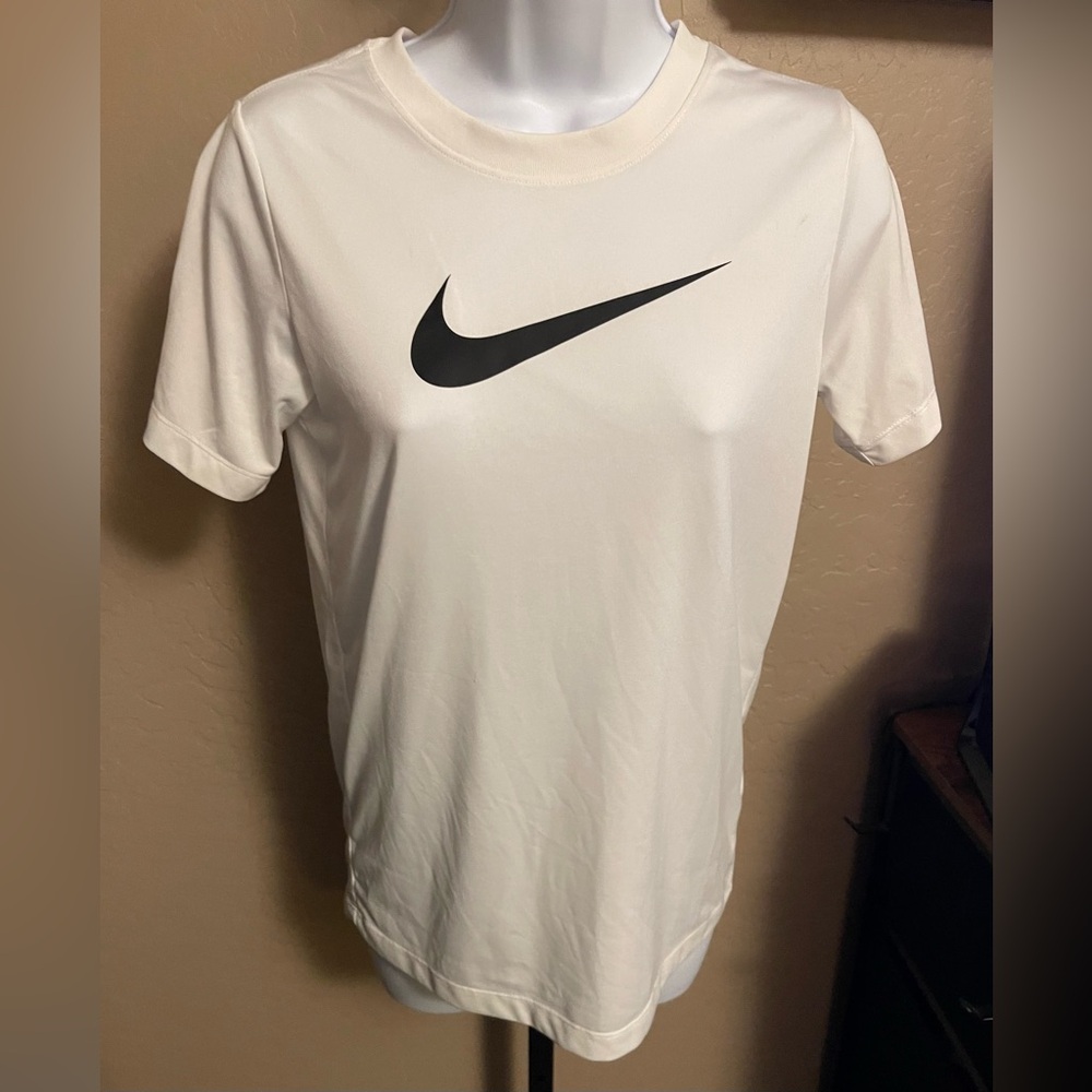 Nike White Short Sleeve Tee with Black Swoosh